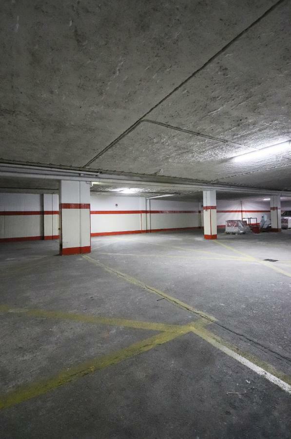 HM - Living Batalha Square 2 Apartment Porto Bagian luar foto