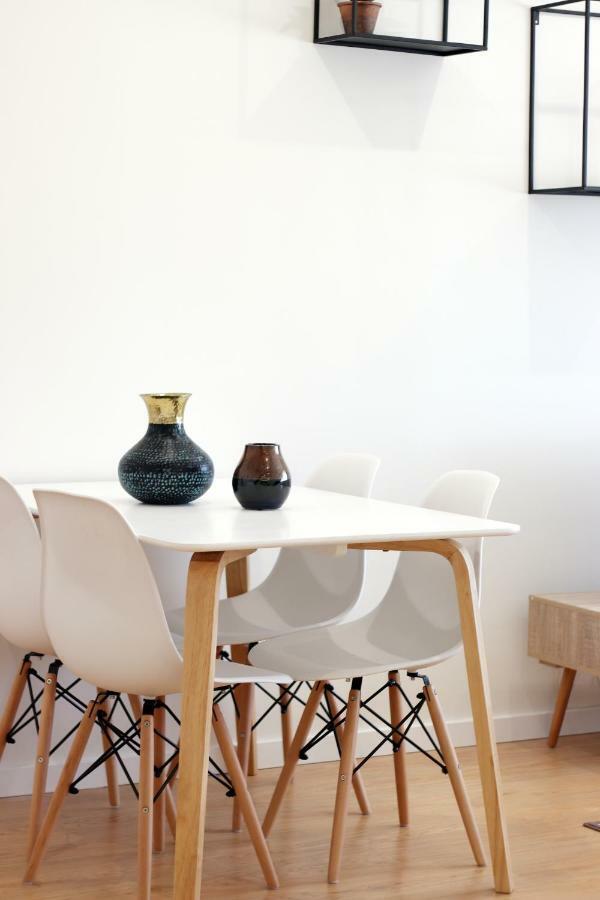 HM - Living Batalha Square 2 Apartment Porto Bagian luar foto